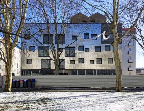 POISSY 15-Facade inox